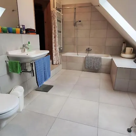 Сasa de vacaciones Malu Vintage House With Garden *