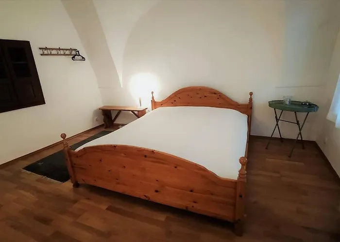 Malu Vintage House With Garden Casa vacanze Logatec