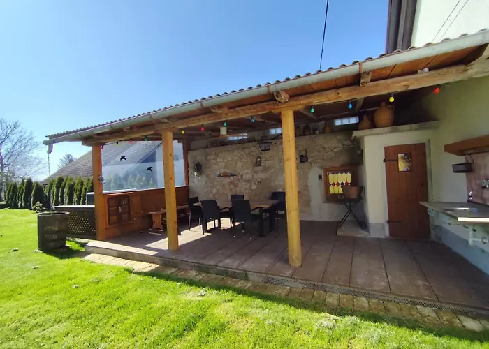 Malu Vintage House With Garden Semesterbostad *